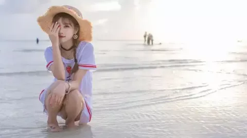 宇树G1机器人功夫表演翻车